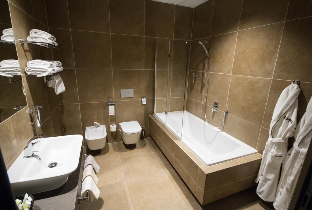 Jasna SportHotel & SPA Gliwice Exterior foto